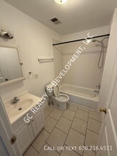 1512 W 17th St in Chicago, IL - Building Photo - Building Photo