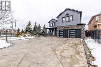 987-BSMT-987 Bristol Rd W in Mississauga, ON - Building Photo - Building Photo