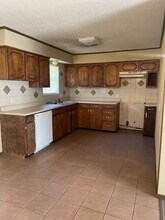 2485 Cypress Dr in Paris, TX - Building Photo - Building Photo