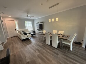 14617 Sutherland Ave in Naples, FL - Building Photo - Building Photo
