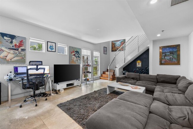 property at 1545 Jefferson Ave