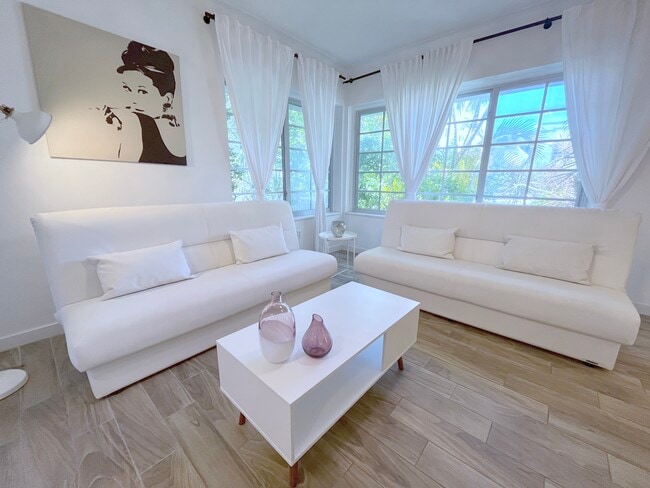 property at 1611 Euclid Ave