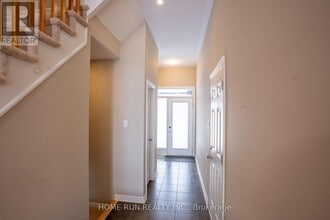 914 Fletcher Cir in Ottawa, ON - Building Photo - Building Photo