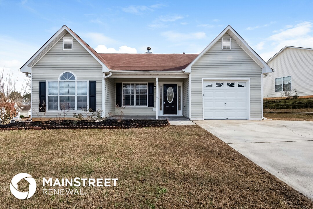 10602 Cherry Cove in Jonesboro, GA - Building Photo