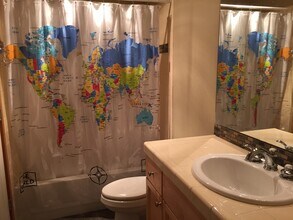 320 25th Ave S in Seattle, WA - Building Photo - Building Photo