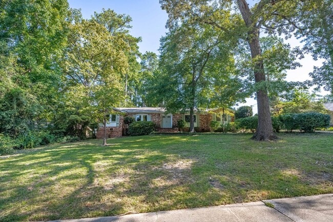 property at 3533 Greenleaf Rd