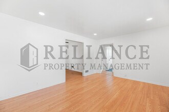 1008 N Edgemoor St in Wichita, KS - Building Photo - Building Photo