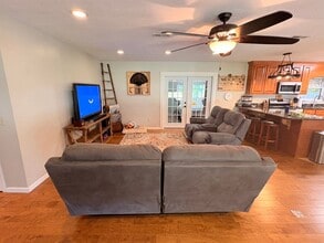 110 W Emerald Dr in Enterprise, AL - Building Photo - Building Photo