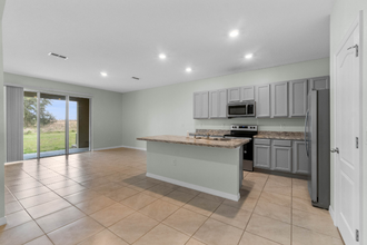 390 Feltrim Reserve Blvd in Davenport, FL - Building Photo - Building Photo