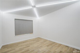 819 S 16th St in McAllen, TX - Building Photo - Building Photo