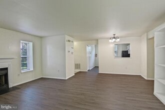 7216 Lost Spring Ct in Lanham, MD - Building Photo - Building Photo