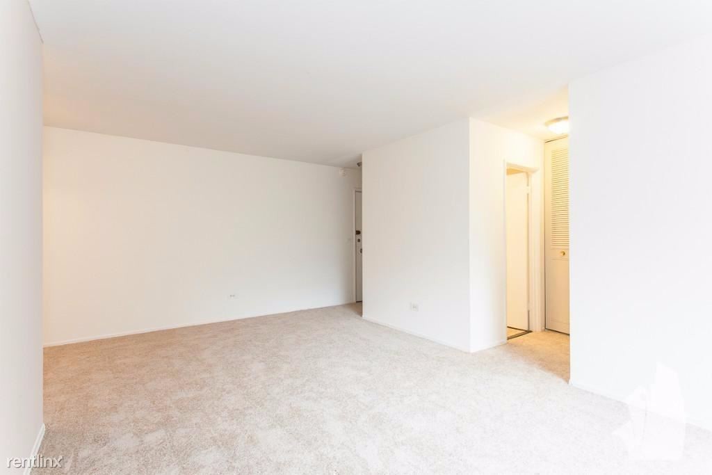 2630 N Hampden Ct-Unit -Apt 307 in Chicago, IL - Building Photo