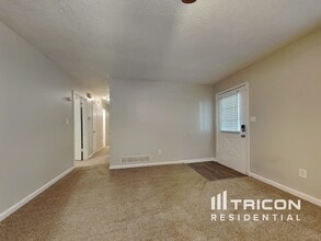 123 Indian Hills Dr in Dallas, GA - Building Photo - Building Photo