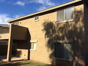 15739 N 172nd Ln in Surprise, AZ - Building Photo - Building Photo