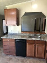 204 W Milton Rd in Ballston Spa, NY - Building Photo - Building Photo