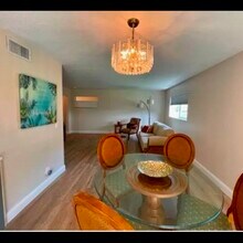 28 Colonial Club Dr, Unit 101 in Boynton Beach, FL - Building Photo - Building Photo