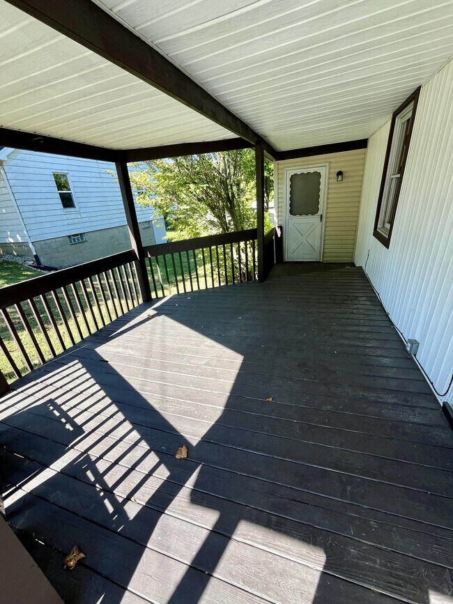 411 Massillon St in Wilmot, OH - Building Photo - Building Photo