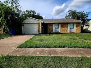 5221 Kisor Dr in The Colony, TX - Building Photo - Building Photo