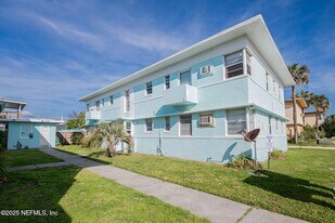 810 2nd St N, Unit G in Jacksonville Beach, FL - Building Photo