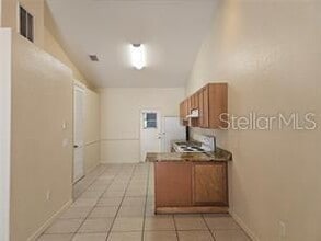 711 Lake Jessie Dr in Winter Haven, FL - Building Photo - Building Photo