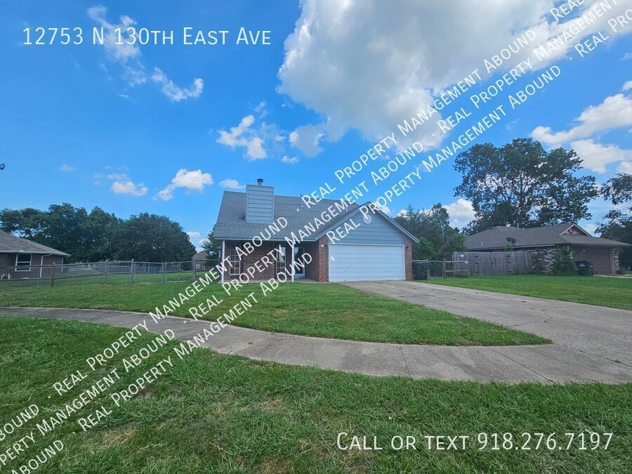 12753 N 130th E Ave in Collinsville, OK - Building Photo