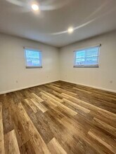 1020 Church St in Milton, WV - Building Photo - Building Photo