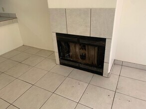 379 E Thoroughbred St in Tucson, AZ - Building Photo - Building Photo