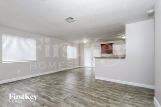 7551 Buchanan St in Hollywood, FL - Building Photo - Building Photo