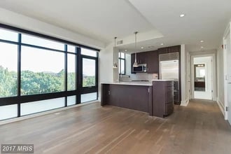 2818 Connecticut Ave NW, Unit PH1 in Washington, DC - Building Photo - Building Photo