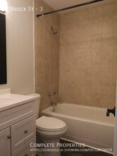 9 Brock St in St Catharines, ON - Building Photo - Building Photo