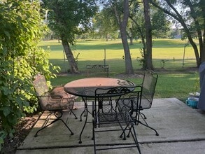 744 Old Checker Rd in Buffalo Grove, IL - Building Photo - Building Photo