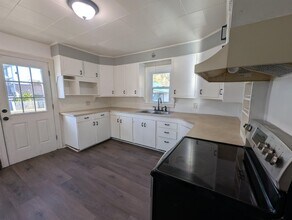 308 Washington St in Claremont, NH - Building Photo - Building Photo