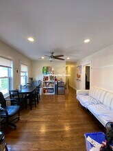 117 Burget Ave, Unit 1 in Medford, MA - Building Photo - Building Photo