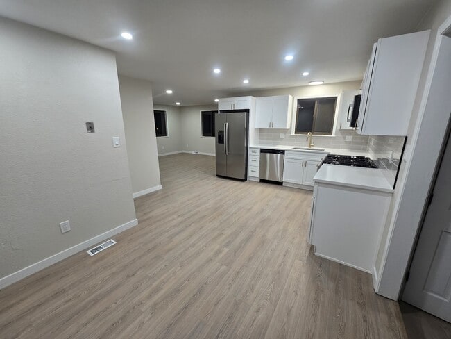 509 E 41st St in Loveland, CO - Building Photo - Building Photo