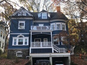 53 University Rd, Unit 1 in Brookline, MA - Building Photo - Building Photo
