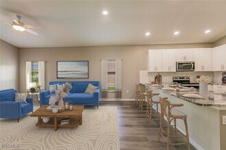 2623 NW 4th Pl in Cape Coral, FL - Building Photo - Building Photo