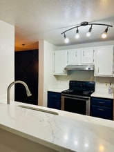 975 Aberdeen Ave NE in Renton, WA - Building Photo - Building Photo