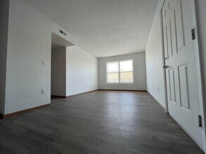 1912 S 15th St, Unit 23 in Plattsmouth, NE - Building Photo - Building Photo