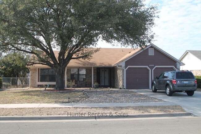 property at 3307 Westrim Dr