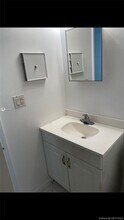 2771 Riverside Dr-Unit -414A in Coral Springs, FL - Foto de edificio - Building Photo