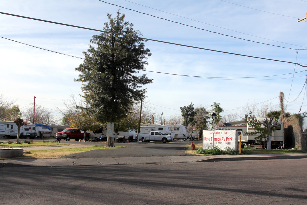 Rose Terrace Trailer Park in Glendale, AZ - Building Photo