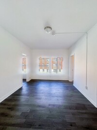 The Carlton Apartments - Spacious with Bea... in Los Angeles, CA - Foto de edificio - Interior Photo