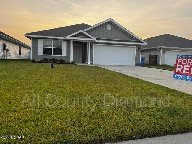 property at 4011 Silver Spur Rd