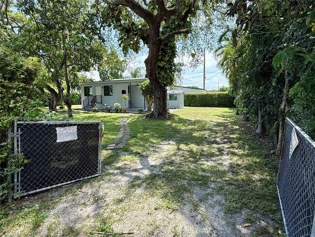 property at 6111 Coral Wy