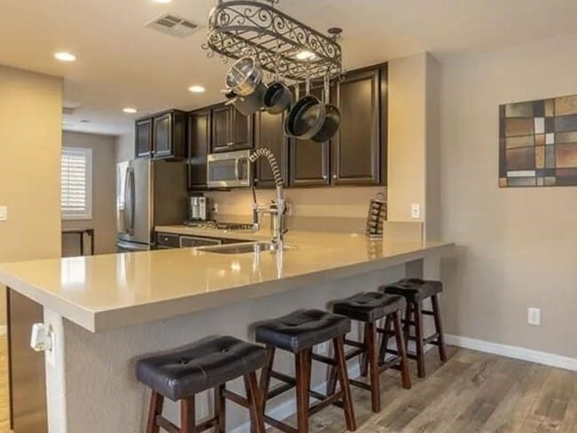 1525 Spiced Wine Ave in Henderson, NV - Building Photo - Building Photo