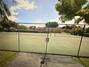 9054 SW 149th Pl in Miami, FL - Building Photo - Building Photo