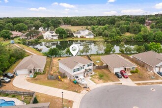 1105 Valor Walk in Crestview, FL - Building Photo - Building Photo