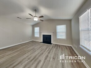 107 Brandon Ridge Cir in Stockbridge, GA - Building Photo - Building Photo