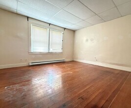 193 Mount Auburn St, Unit 3 in Cambridge, MA - Foto de edificio - Building Photo