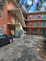 3669 Thomas Ave in Miami, FL - Building Photo
